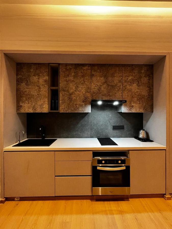 Luxe Apartment By Hey Studio'S Ghaziabad Exterior photo