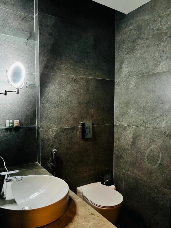 Luxe Apartment By Hey Studio'S Ghaziabad Exterior photo
